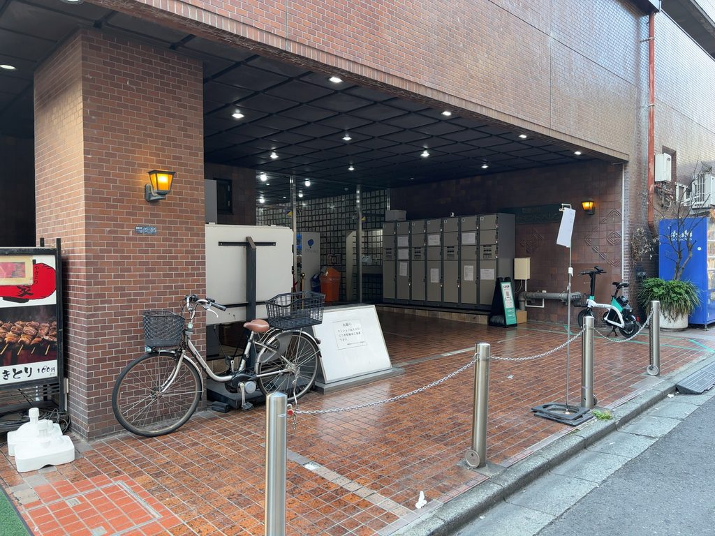 歌舞伎町ダイヤモンドパレス716のエントランス