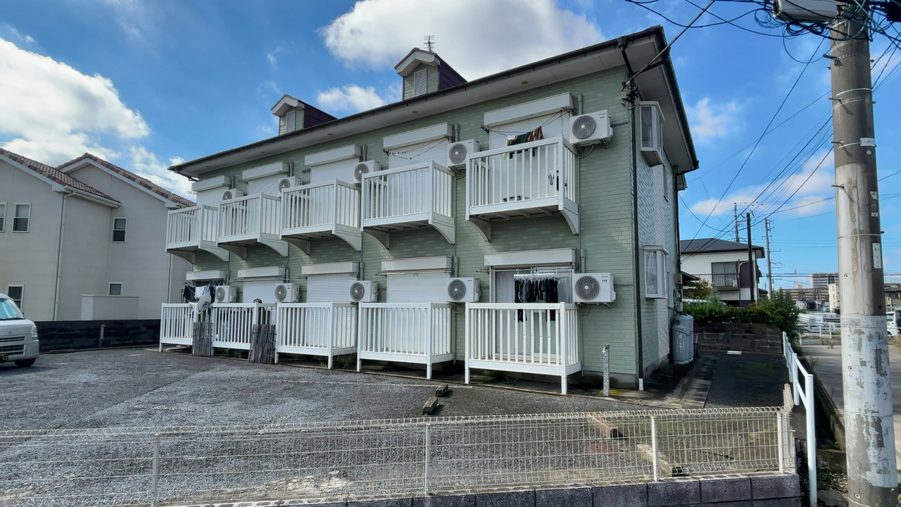 【八幡宿駅徒歩8分】最上階・角部屋の賃貸アパート「コーポサンライズ2階」｜月額総賃料33,000円